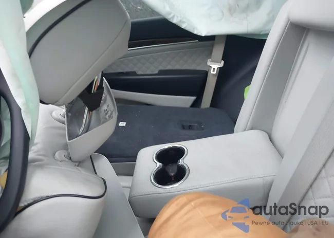 1C4RJFJT3KC541853: 40717312