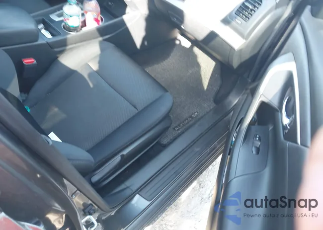 1N4AL3AP5HC495823: 40717761