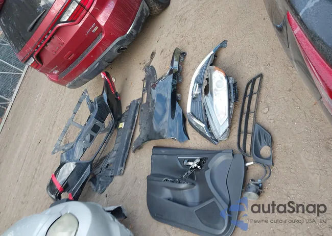 1N4AL3AP2JC131350: 40717887