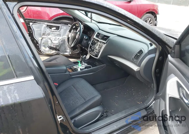 1N4AL3AP2JC131350: 40717887