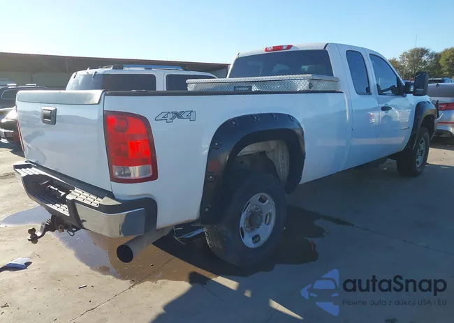 1GT22ZC83CZ195889: 40719251