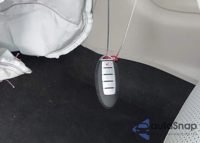 JN1BJ1CW2NW493473: 40719927