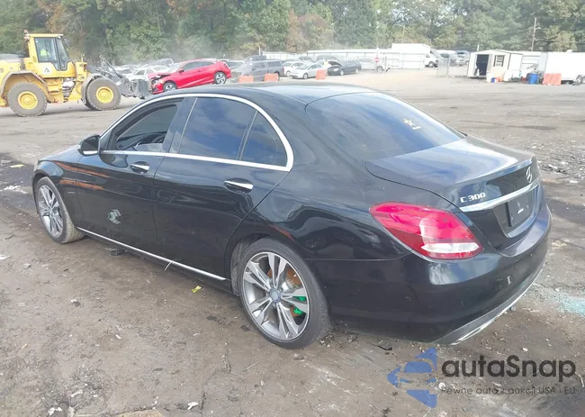 WDDWF4JB0GR143624: 40723249