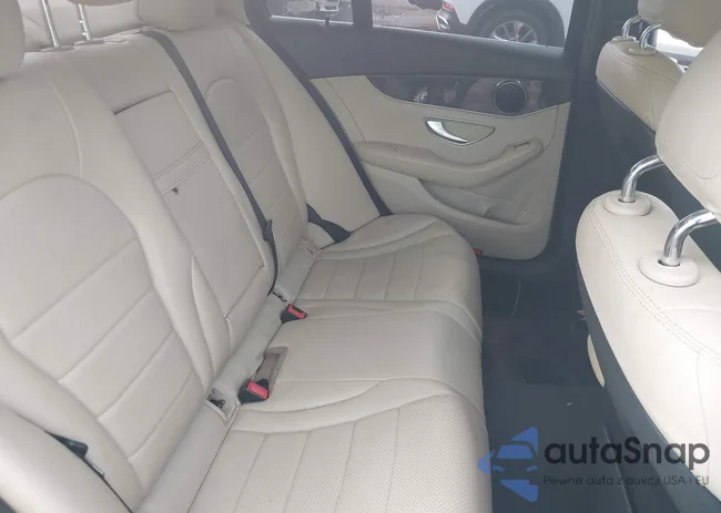 WDDWF4JB0GR143624: 40723249