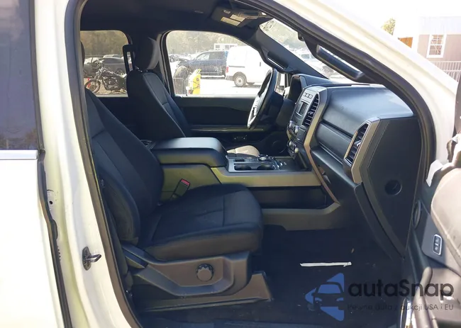 1FMJU1HT3JEA28291: 40722973