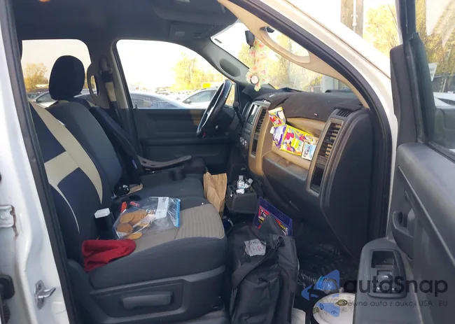 1D7RB1GK9AS213832: 40724247