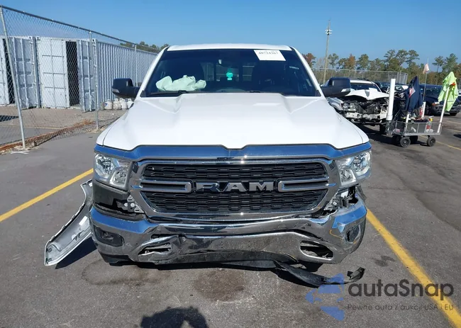 1C6RREFT4NN126536: 40724367