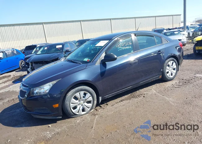 1G1PA5SG2E7329311: 40725106