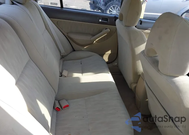 2HGES26713H580778: 40727082