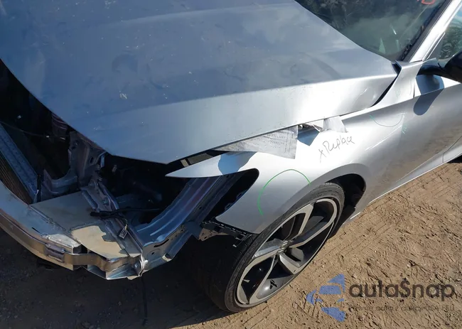 1HGCV1F35NA014890: 40728447