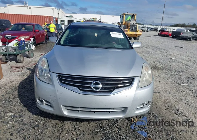 1N4AL2AP9CN526644: 40727918