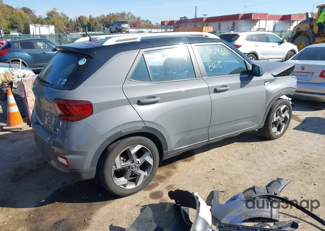 KMHRC8A32PU212998: 40728636