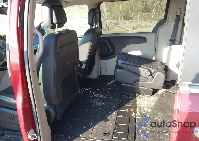 2C4RC1CG3CR232776: 40729704