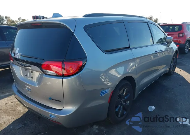 2C4RC1L71LR242402: 40732694