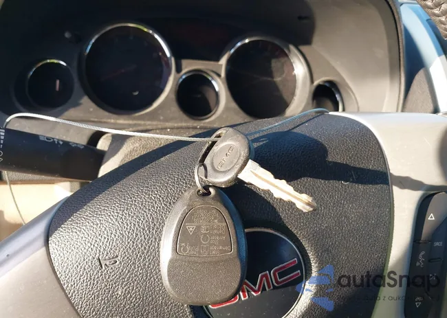 1GKKRRED5BJ271815: 40734018