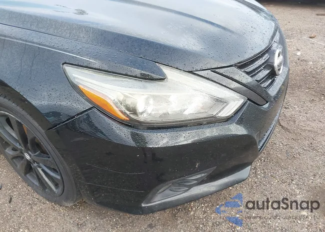 1N4AL3AP1JC180474: 40735485