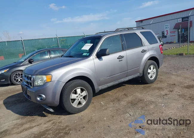 1FMCU03Z18KC30895: 40734690