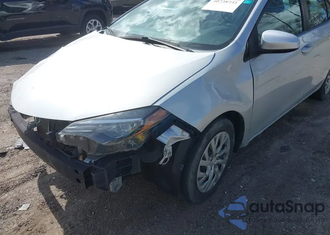 2T1BURHE8JC118807: 40738731