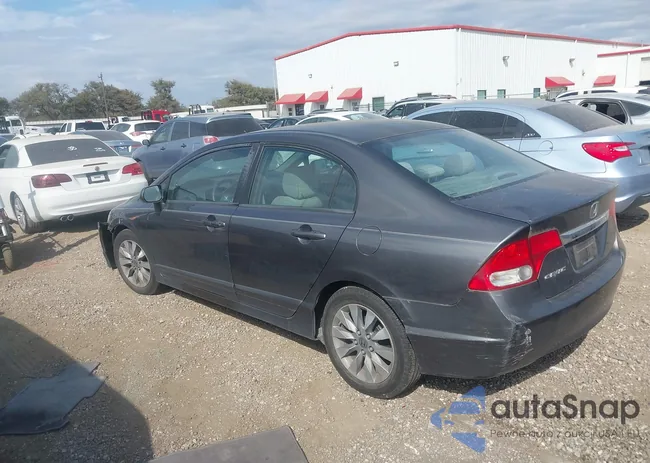 2HGFA1F53BH522329: 40740798