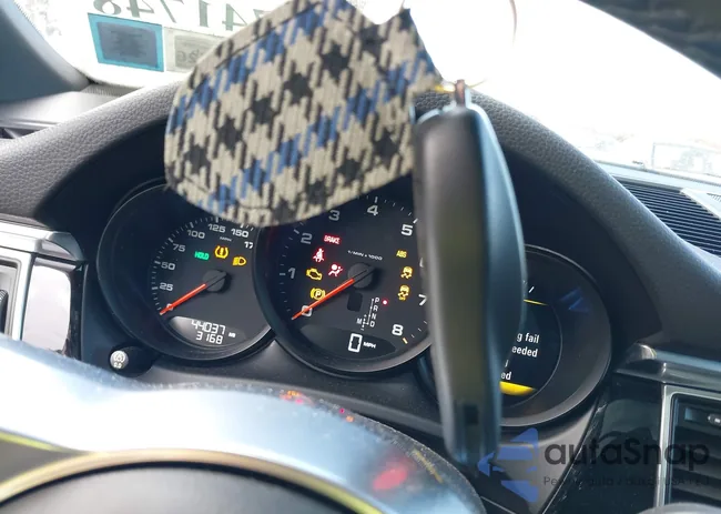 WP1AA2A50JLB20290: 40741748