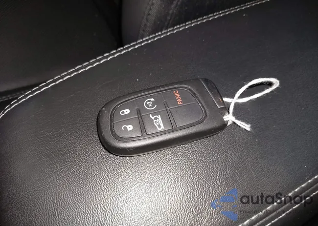 1C4PJMDX6KD159241: 40742596