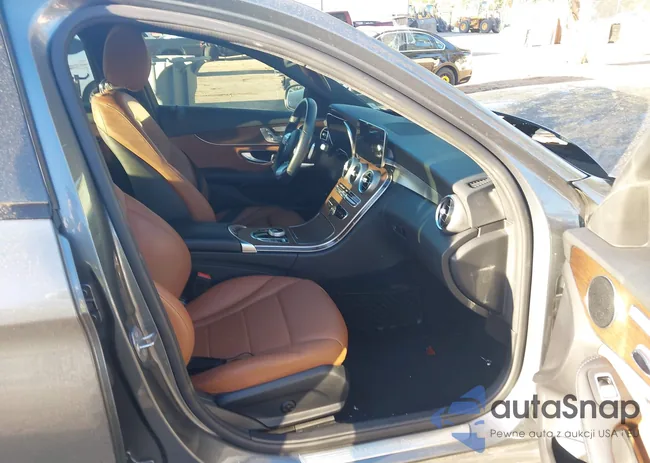 55SWF8DB0LU322984: 40744235