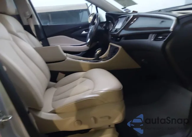 LRBFXBSAXKD022735: 40743891