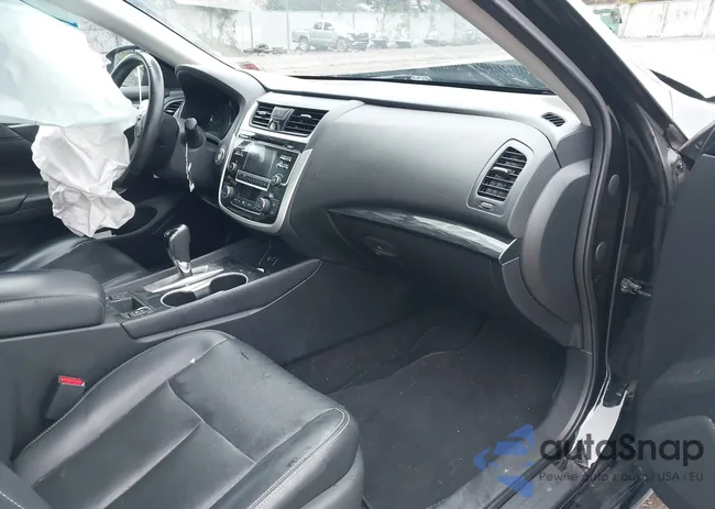 1N4AL3AP5JC171941: 40746761