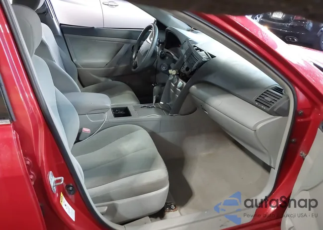 4T1BE46KX9U298861: 40748217