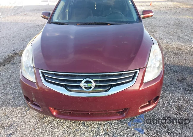 1N4AL2AP1BN426388: 40747786