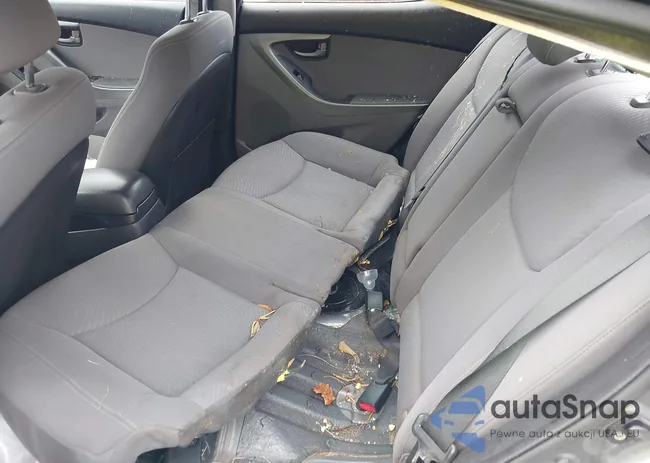 KMHDH4AE4GU632803: 40748829