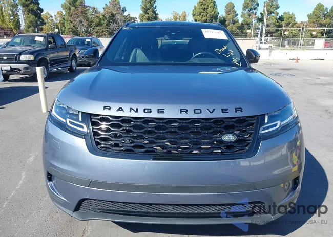 SALYB2RN4JA744079: 40749913