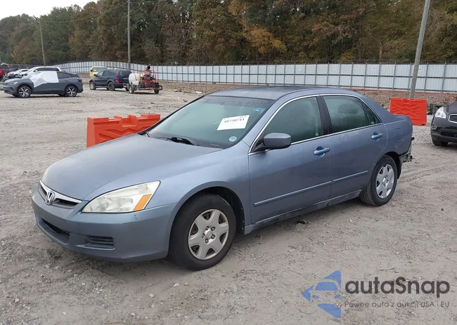 1HGCM56457A206543: 40750711