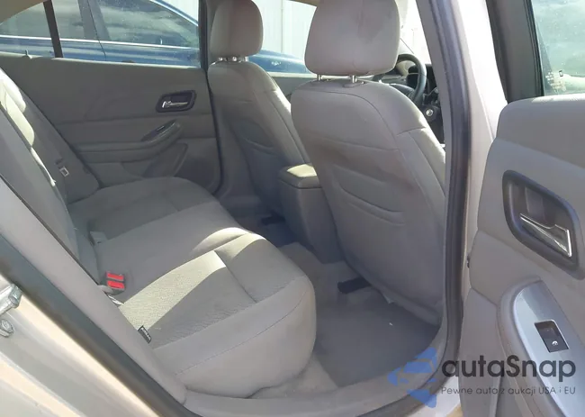 1G11B5SA3GF124345: 40752971