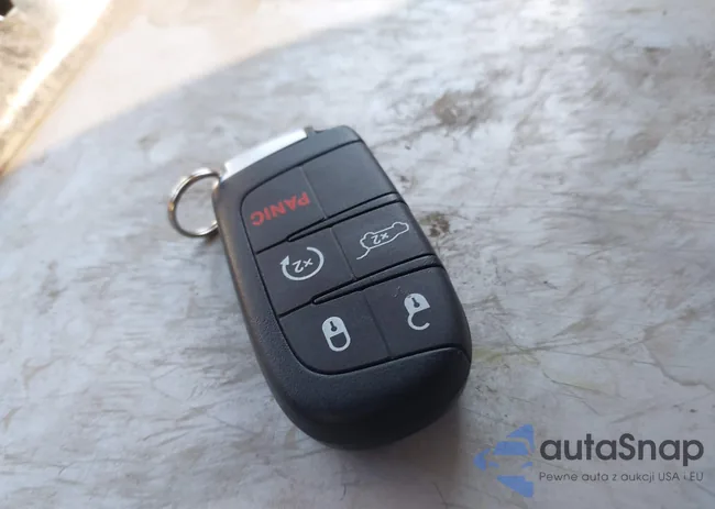 1C4RJFBG4FC716912: 40752688