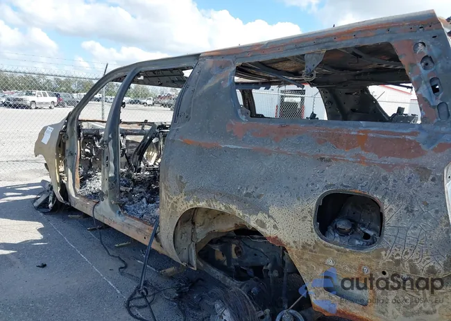 1GNSKCKD1NR286326: 40754375