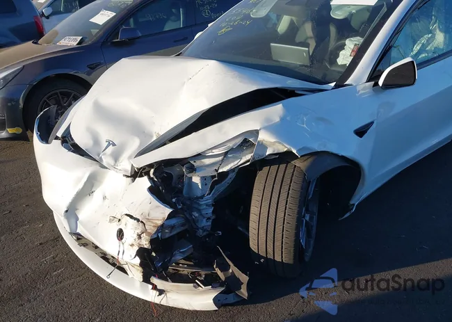 5YJ3E1EA6PF407502: 40756035