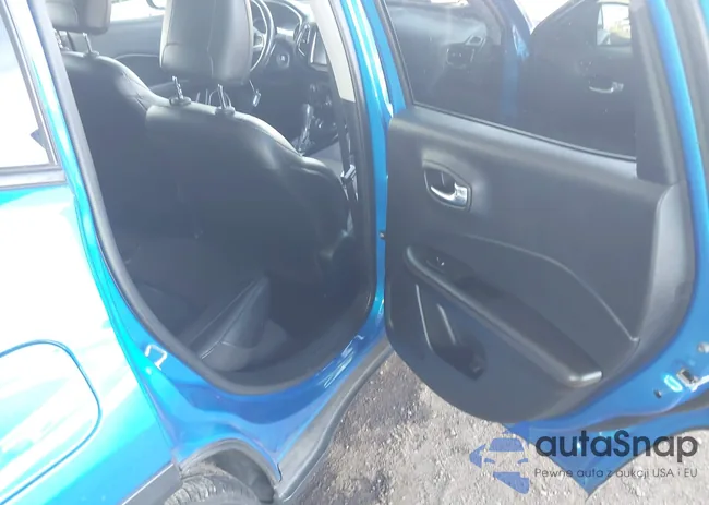 3C4NJCCB7LT152835: 40756900