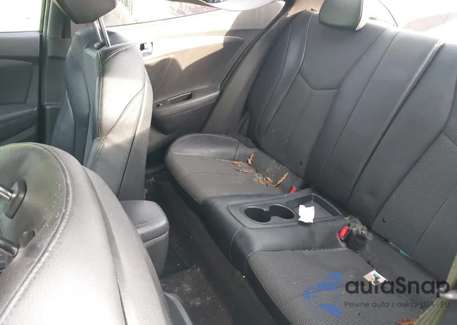 KMHTC6AD5GU254519: 40759937