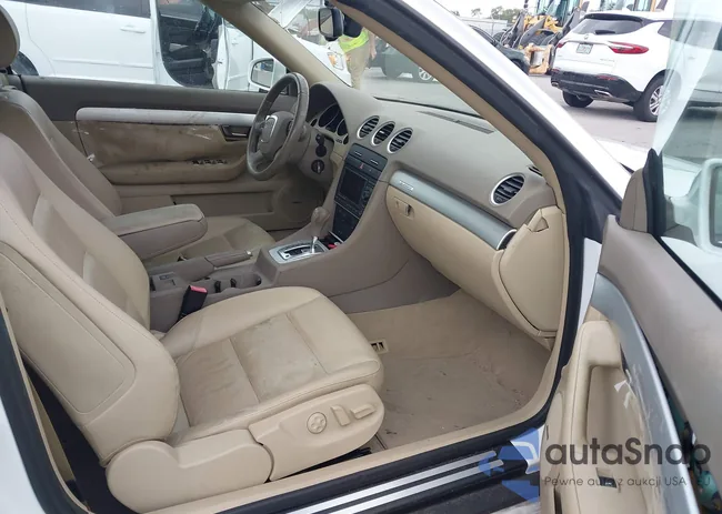 WAUDF48HX9K007604: 40761375