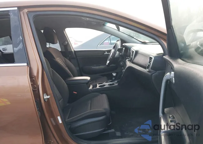 KNDPMCAC2J7301391: 40764227