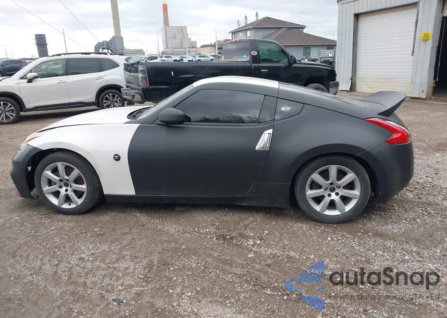 JN1AZ4EH1GM935792: 40763730