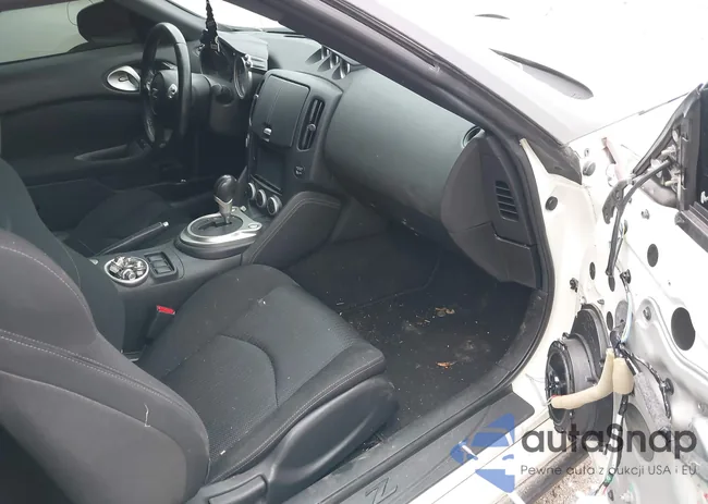 JN1AZ4EH1GM935792: 40763730