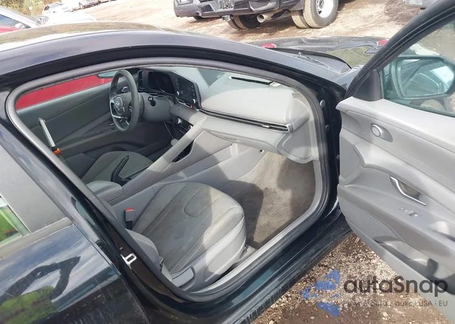 KMHLM4AG5MU101467: 40766765