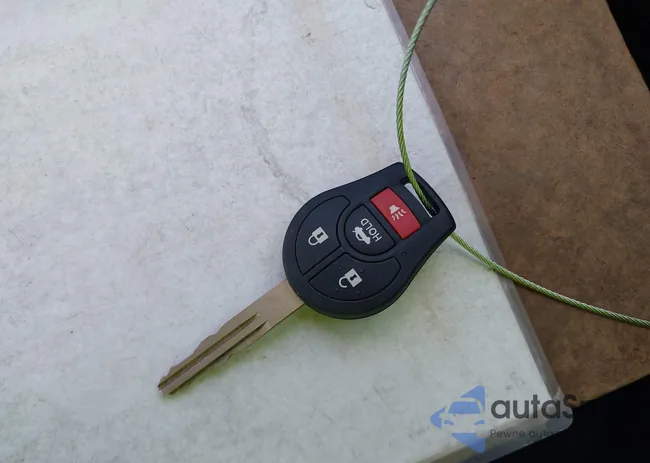 3N1AB7AP0HY349022: 40767594