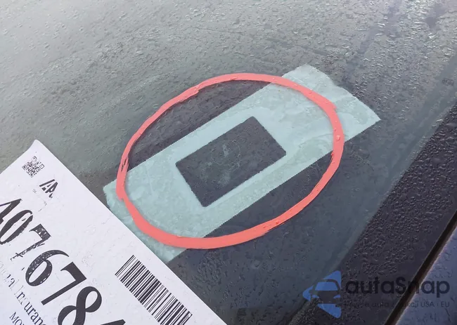 5YJ3E1EAXJF044208: 40767846