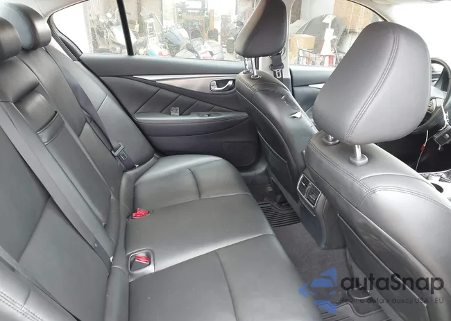 JN1BV7AR7EM691563: 40769207