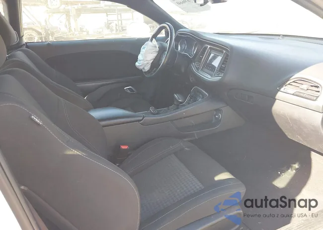 2C3CDZAG8MH538730: 40769660