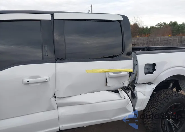 1FTFW1E52NFA81221: 40772941