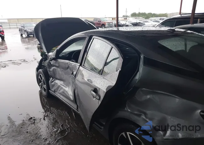 3N1AB8CV0RY298348: 40773277